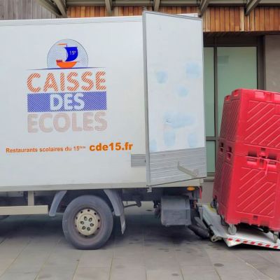 L'UNSA Ville de Paris mobilisée pour les agent-es des caisses des écoles parisiennes.